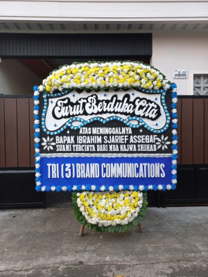 Papan Bunga Duka di Manggarai Selatan